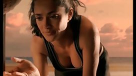 Di gambar seksi model indah binatu